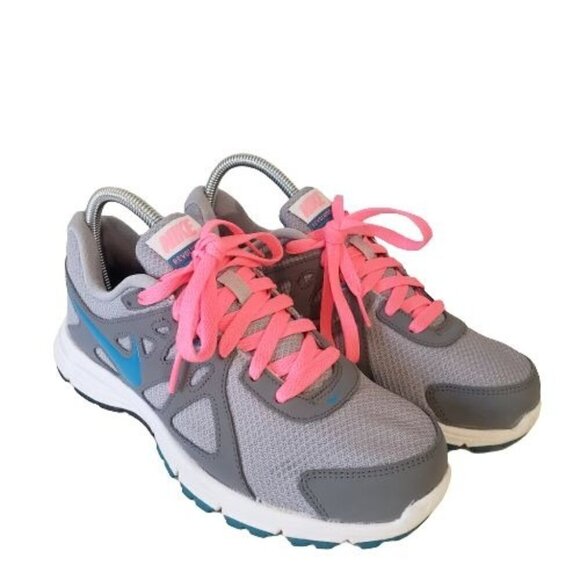 Nike Revolution 2 Gray n Pink Athletic shoes size 7.5 - Picture 1 of 15